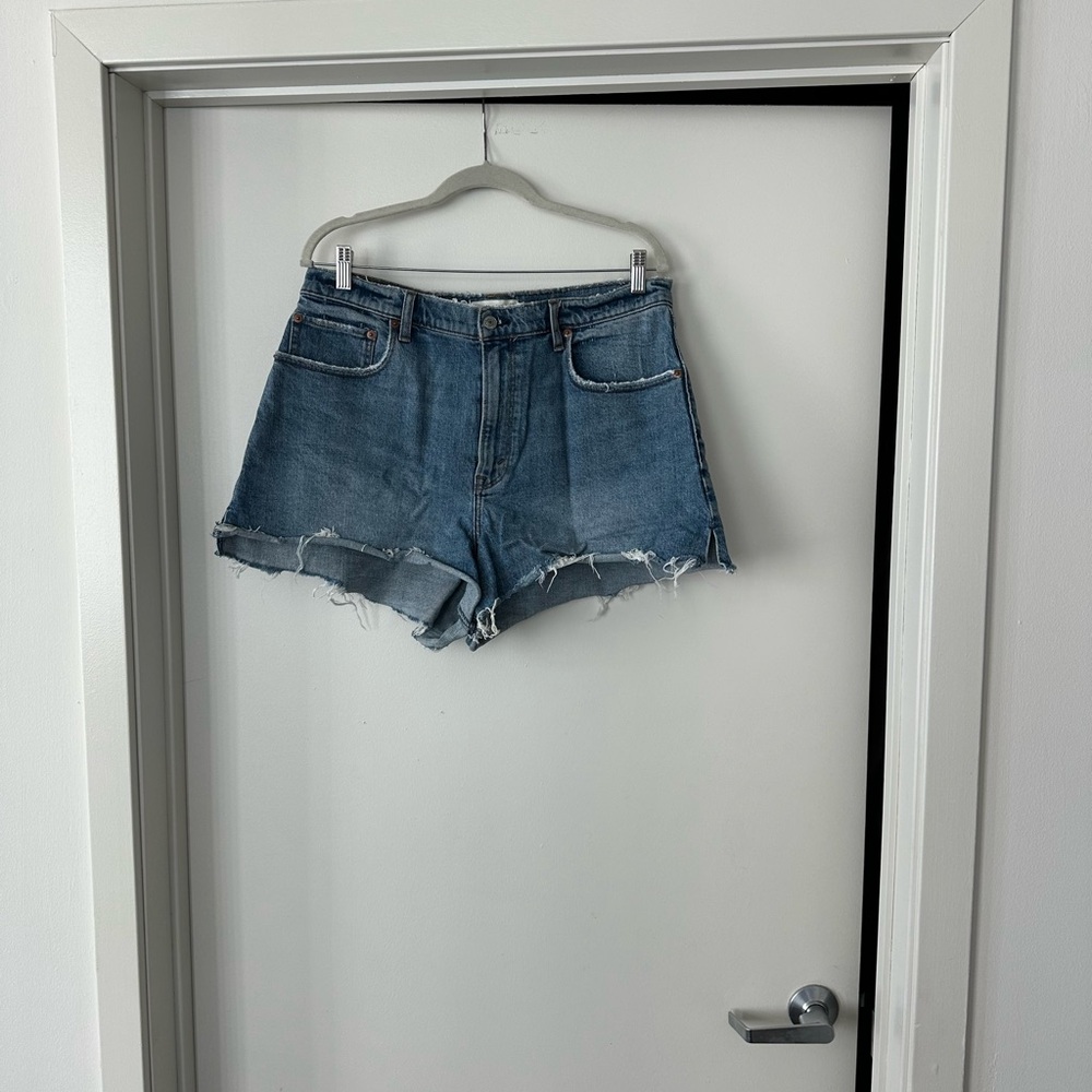 Abercrombie Curve Love Women's Denim Shorts